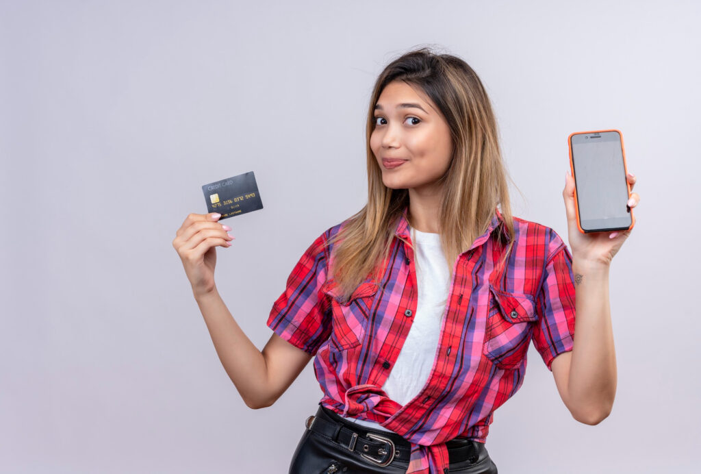 person using a credit card responsibly